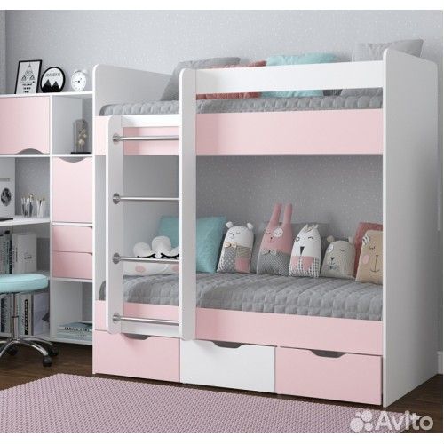 Двухъярусная кровать