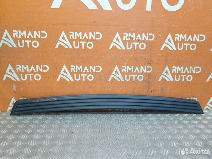 Накладка бампера задняя Land Rover Discovery 4