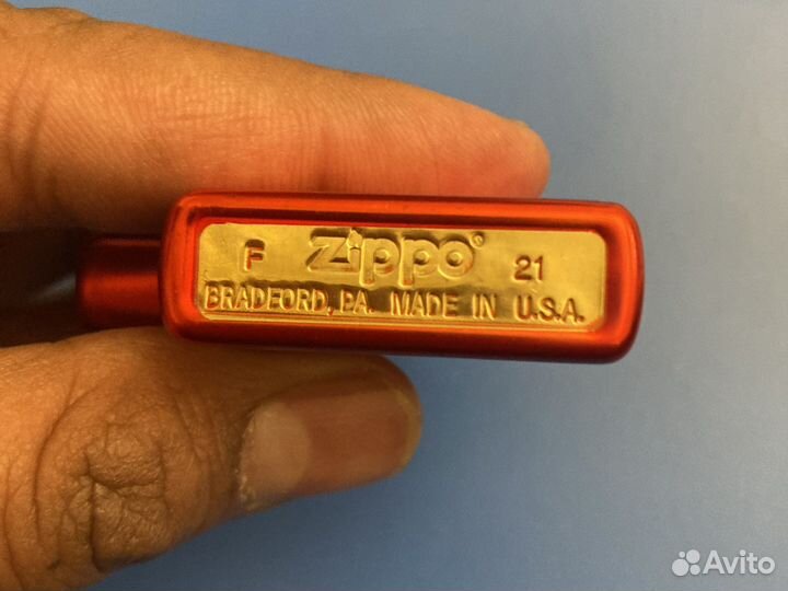 Зажигалка бензиновая zippo