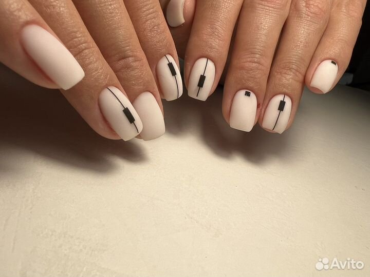 Маникюр на дому