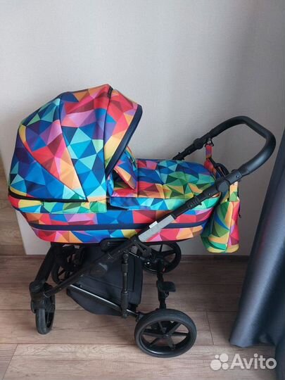 Коляска 2 в 1+ автокресло