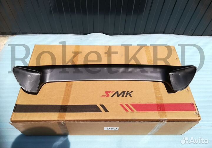 Спойлер Nissan Juke в Наличии Темно-Серый