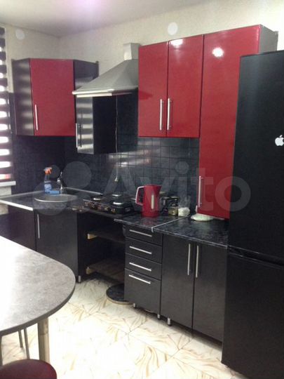 2-к. квартира, 60 м², 1/1 эт.