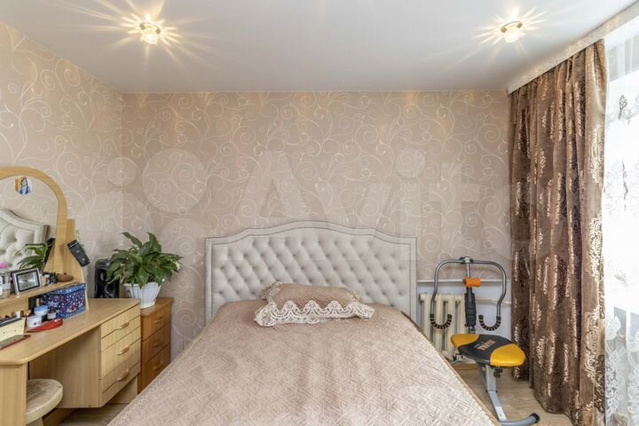 2-к. квартира, 37 м², 8/9 эт.