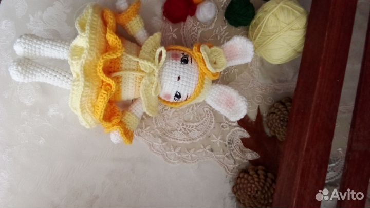 Детская игрушка зайка