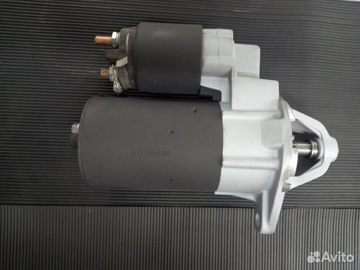 Стартер STB0879