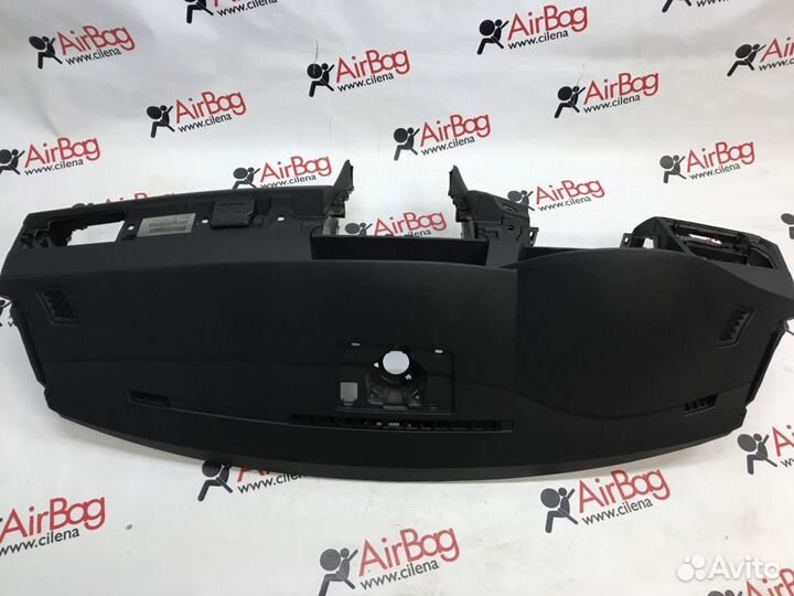 Торпедо панель приборов BMW E60