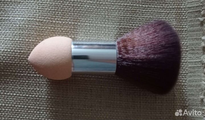 Кисть-спонж Ив Роше