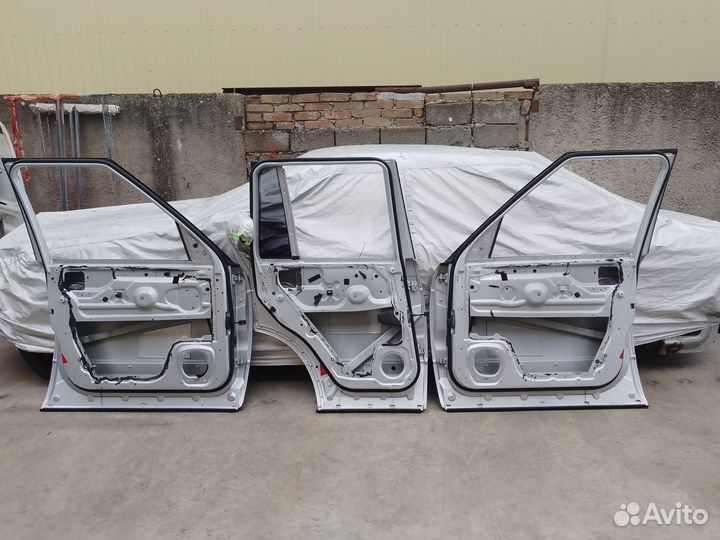 Двери, бампер рендж ровер вок l322