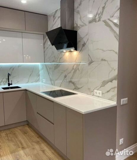 Кухонный гарнитур в стиле хай тек доставка и сборка