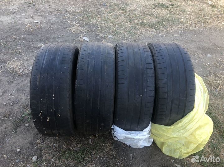 Bridgestone WT-11 225/55 R17