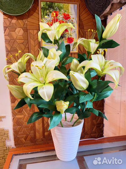 Светильник лилия