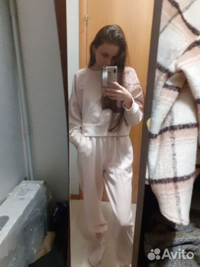 Спортивный костюм женский