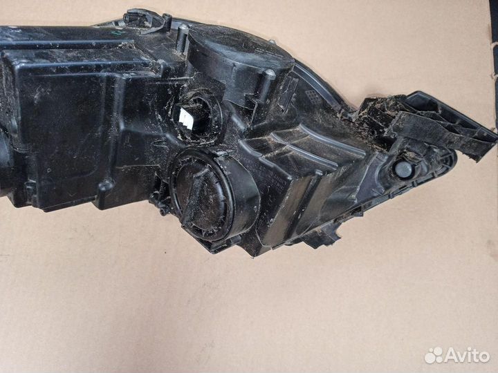 Фара правая Honda Civic 9 рест. 2015