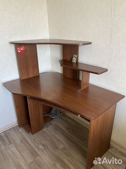 Компьютерный стол б/у