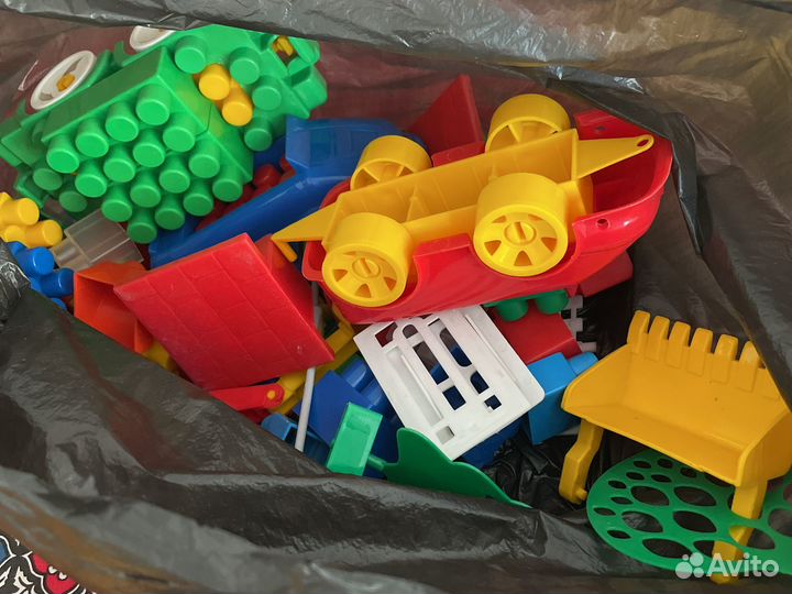 Детские игрушки пакетом для мальчика