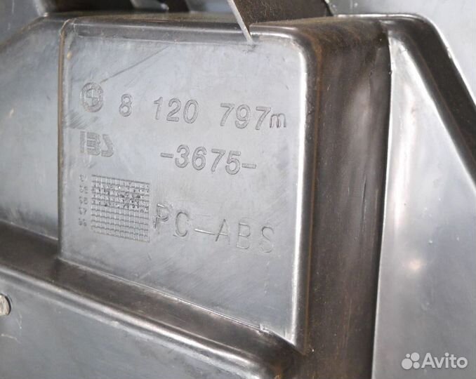 Площадка под домкрат BMW E34 универсал