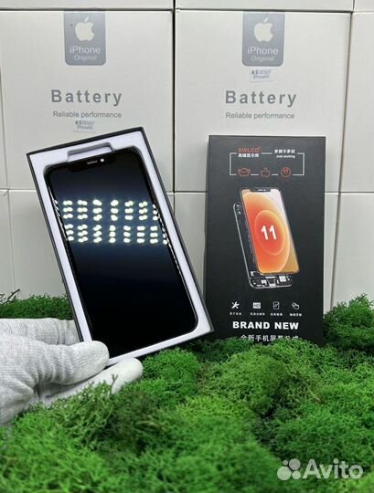 Дисплей iPhone 11 (yqi)