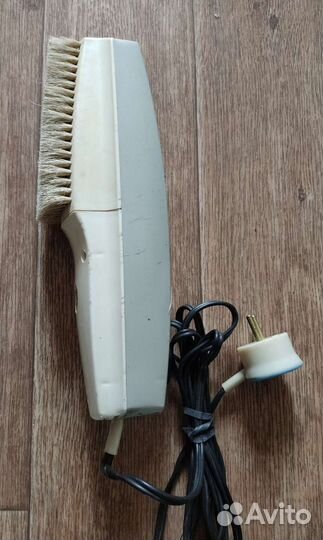 Электрощетка Ветерок 3