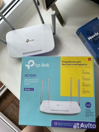 Приставка movix go и Wi-fi роутер