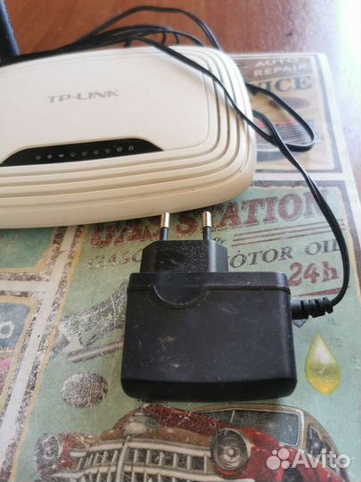 Беспроводной маршрутивизатор. Интернет. Роутер