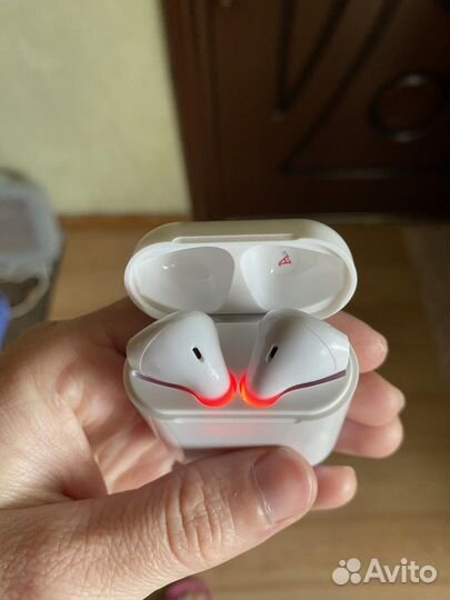 Беспроводные наушники