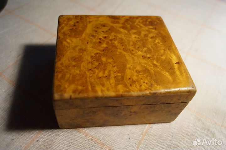 Шкатулки : Карельская береза.Красное дерево.Эмаль