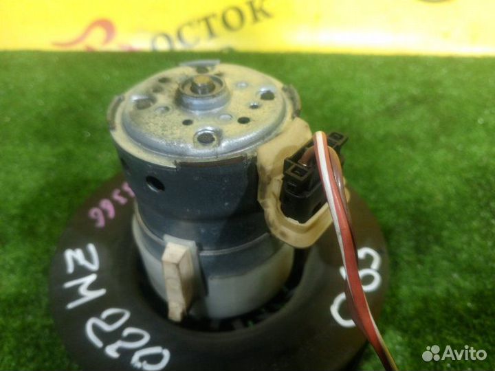 Мотор печки Subaru Traviq XM220 Z22SE 2002