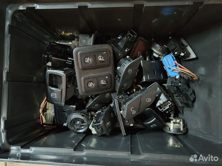 Кнопки двери Mercedes w164 x164 w251