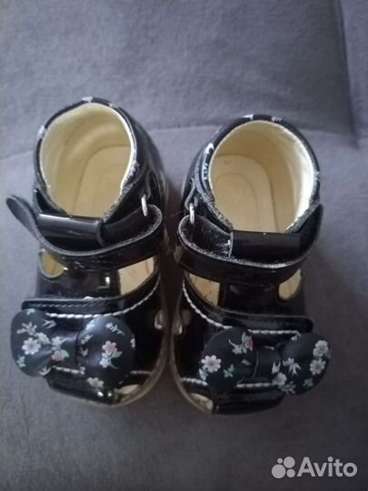 Сандали для девочки 19 размер
