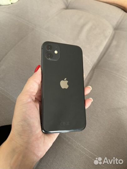 iPhone 11, 64 ГБ