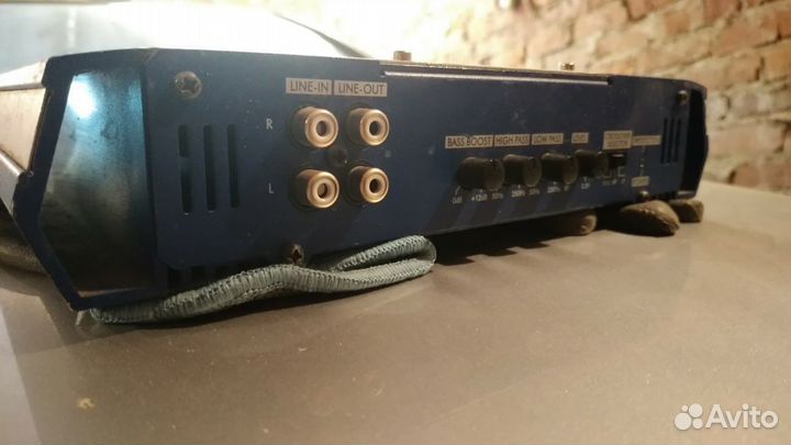 Сабвуфер jbl+ усилитель blaupunt gta 270