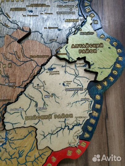 Карта Хакасии из дерева 62*32см