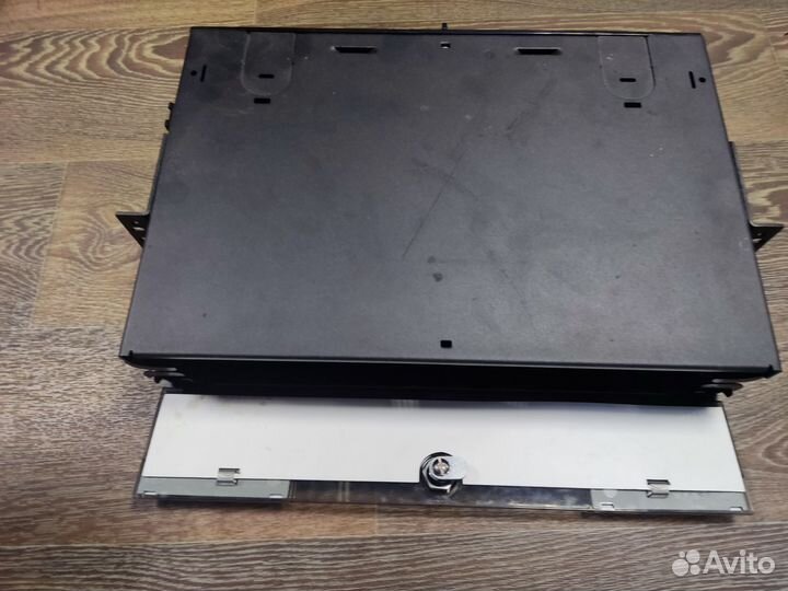 APC NetShelter CX, 38U, Soundproof(Шкаф серверный)