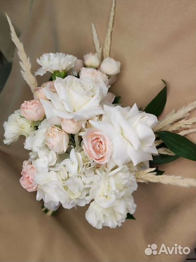 Свадебный букет невесты