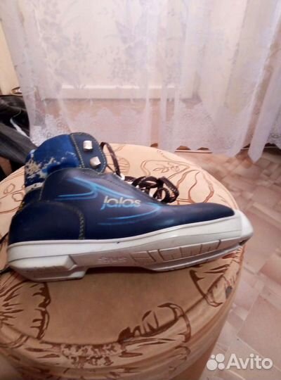 Лыжные ботинки