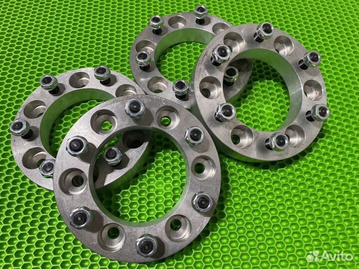 Проставки колесные 30 мм. 6х139,7 цо 108 Pajero