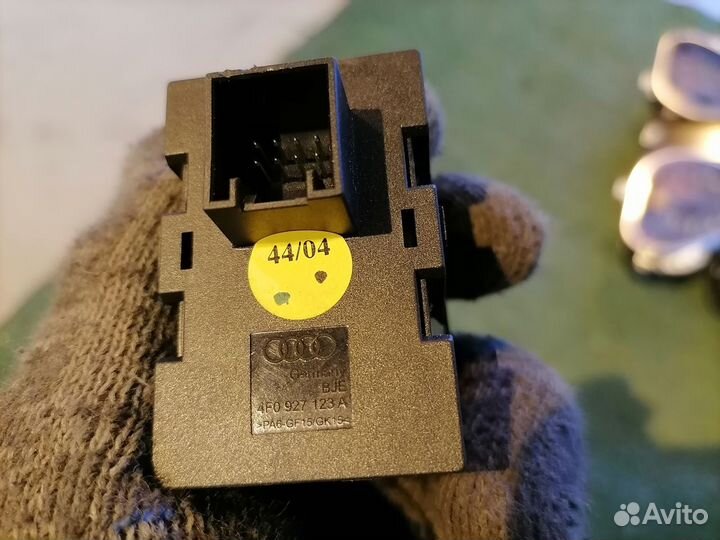Кнопка 4F0927123A Audi A6 C6 4F2