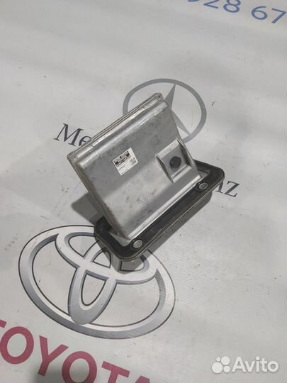 Блок управления двигателем Lc200 4,5 diesel