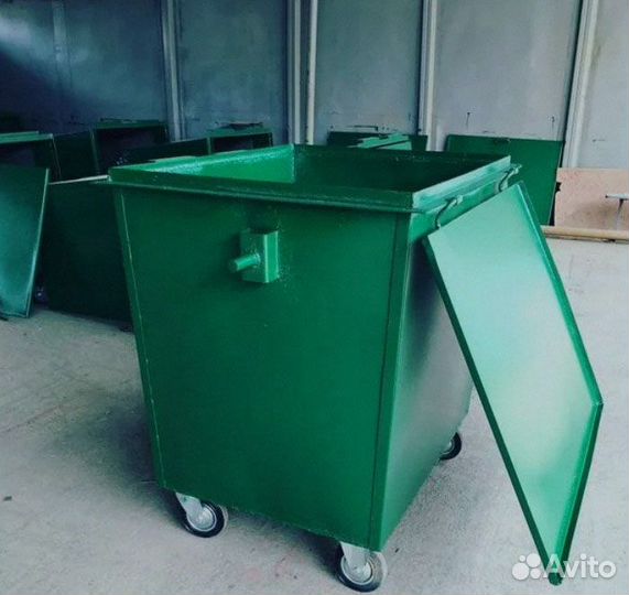 Мусорный контейнер