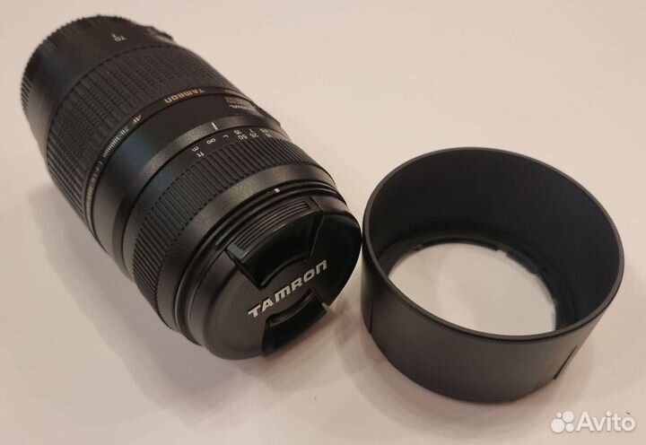 Зеркальный фотоаппарат Canon 60d