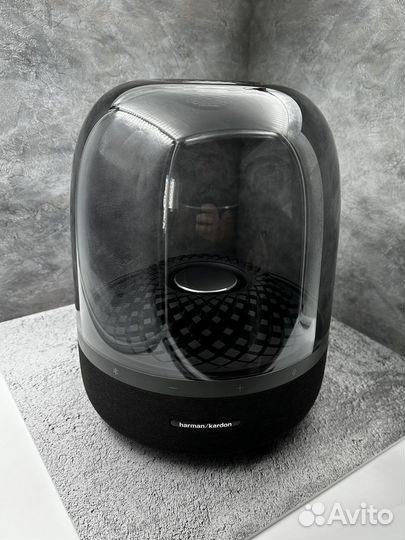 Портативная акустика Harman/Kardon Aura Studio 4