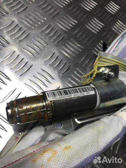 Шторка безопасности Kia Ceed 1