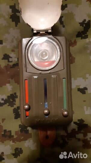 Фонарик военный