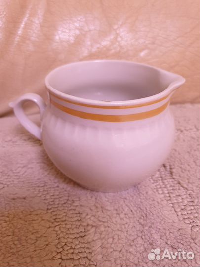 Маленькие кувшинчики