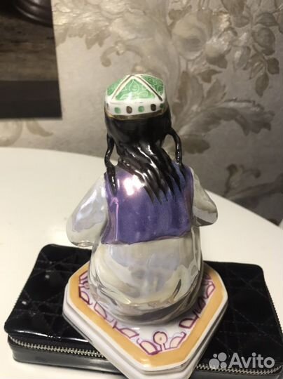 Статуэтка фарфор СССР «Маленькая хозяйка»