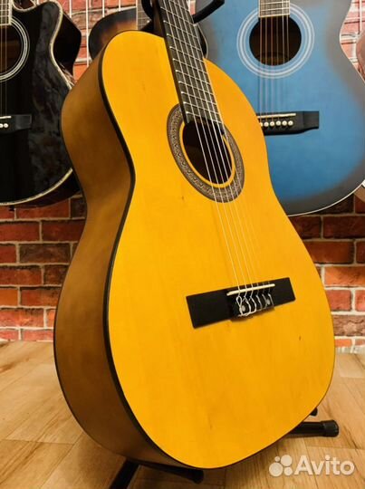 Гитара 4/4 для муз.школы + аксессуар