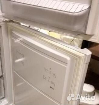 Уплотнитель для холодильника Беко CSK 38000