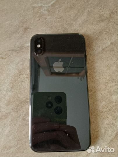 iPhone X, 256 ГБ