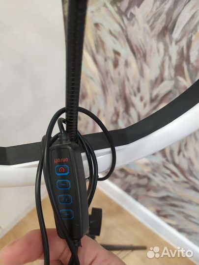 Кольцевая лампа для селфи